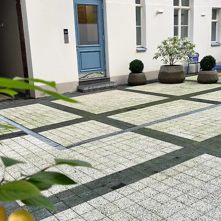 The Place With History In Renaissance Building Apartment