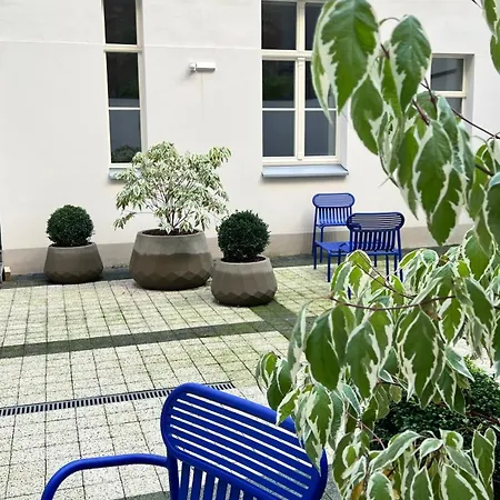 The Place With History In Renaissance Building *