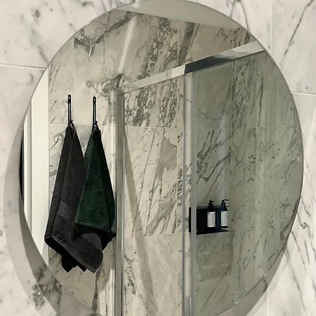 شقة The Place With History In Renaissance Building