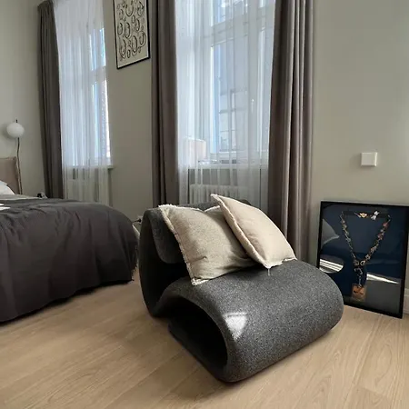 The Place With History In Renaissance Building Apartment *