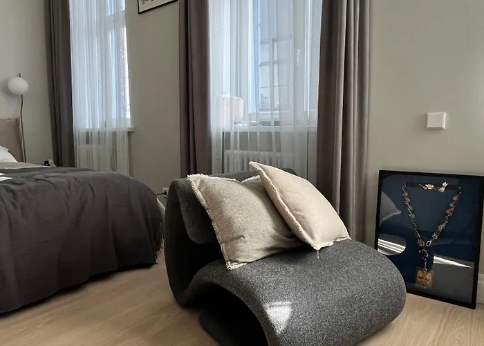 The Place With History In Renaissance Building Dzīvoklis *